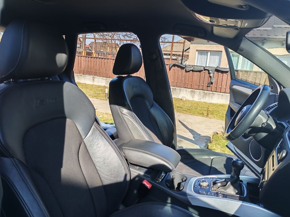Vand Audi Q5 2010