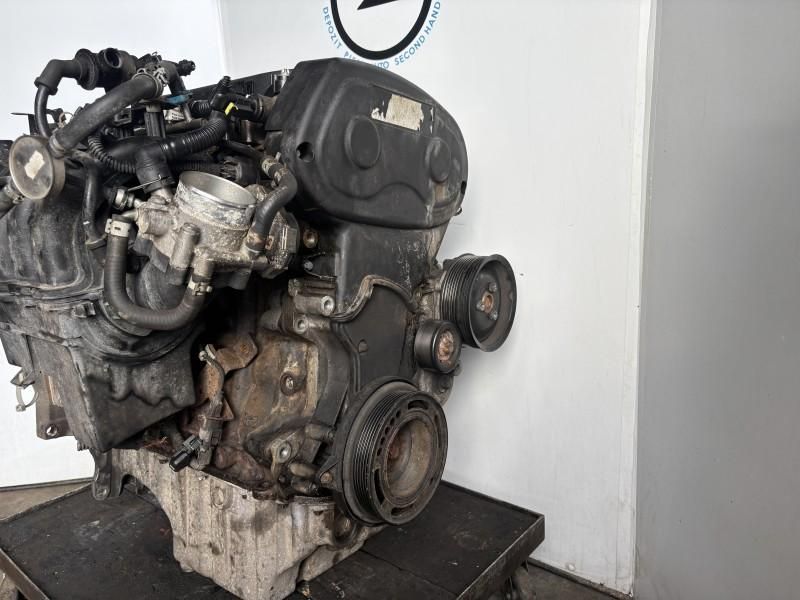 Motor cu termoflot 239541 km Opel Astra J 1.6 i 85 kw 116 cp A16XER ;