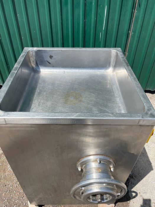 Мясорубка промышленная колбасная  (Болгария)