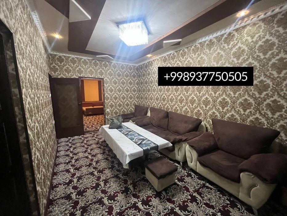 Сдается 2х комнатная квартира 
С обстановкой 
В горде Алмалыке