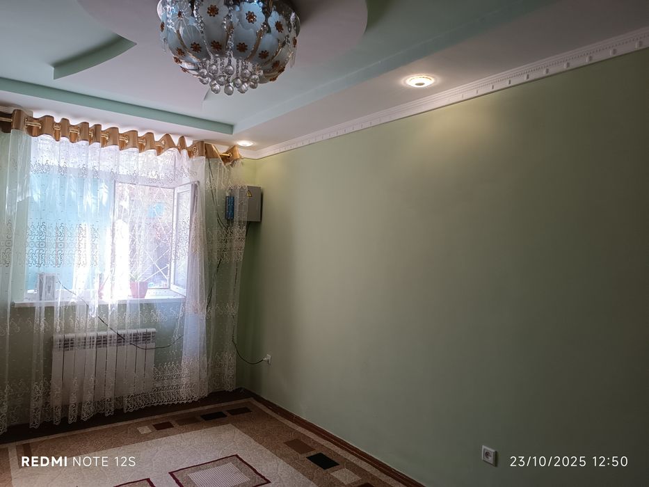 3 хонали уй шошилинч равишда сотилади