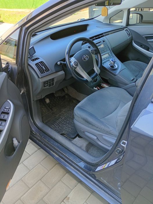 Toyota Prius 3, 2010