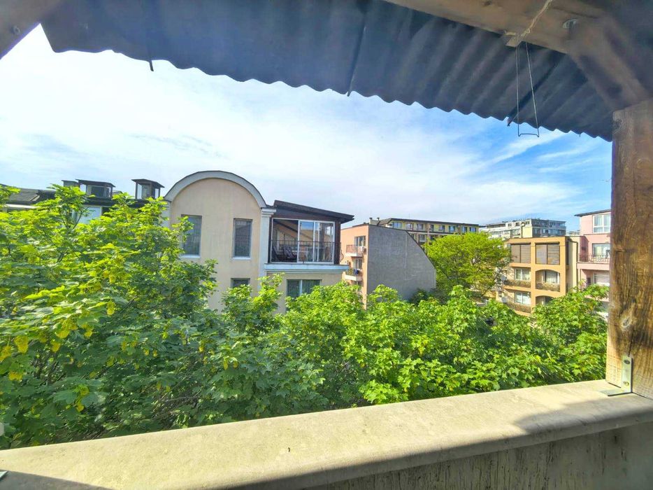 Продава се Тристаен апартамент в Варна, Бизнес хотел - 83 кв.м за 2069 €/кв.м - Снимка #8