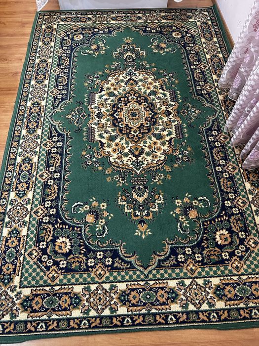 Продам Ковры Срочно разные