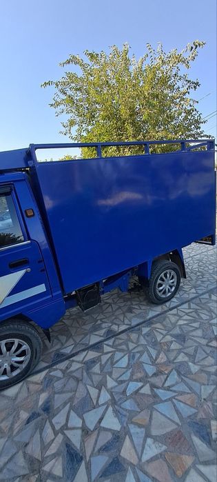 Labo sotiladi 2006 yil  Hamma dakmentlari joyida