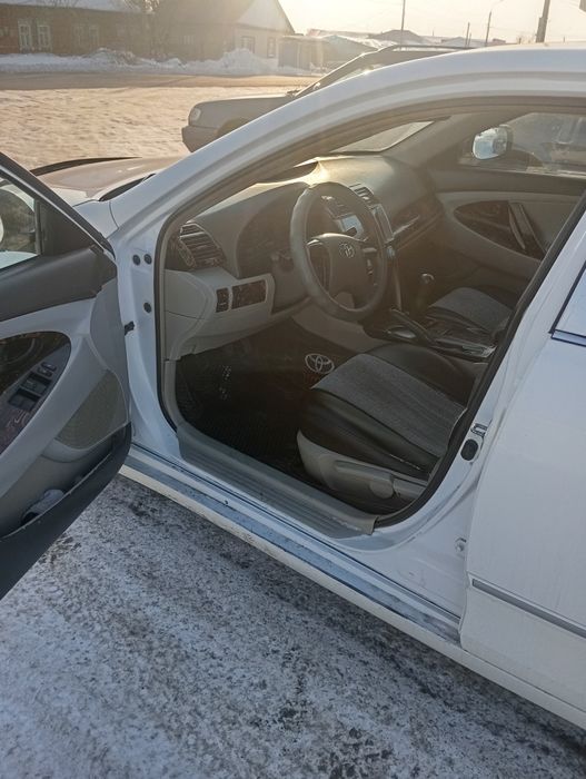 Тайота Камри 40 срочно