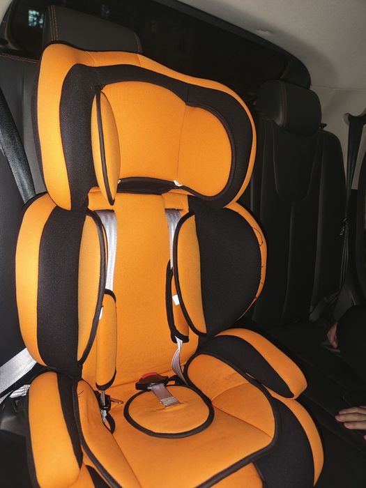 Авто кресло каркасное от нуля до 12 лет,