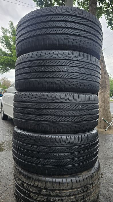 275/40/R22 good year