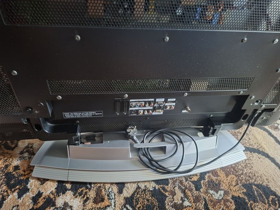 Телевизор LG  42PC3RV