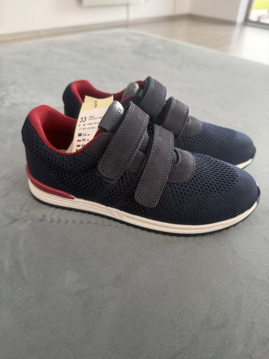 Sneakerși Lasocki marime 33, noi cu eticheta