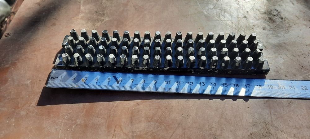 Радиаторы отопления салона.