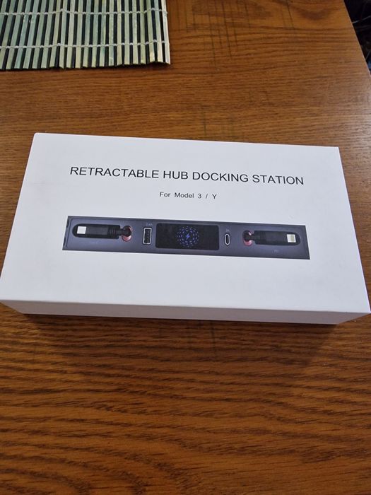 Incarcator auto dedicat Tesla Model 3/ Y