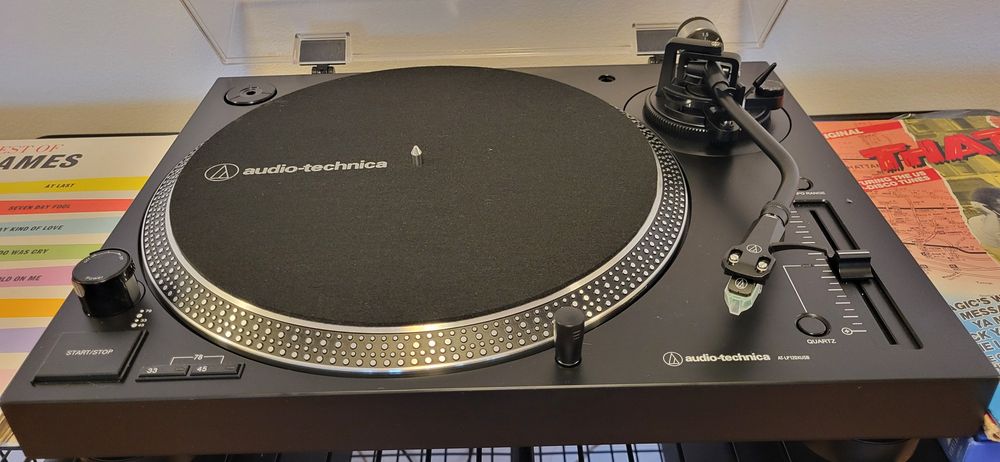 Pick up AudioTehnica LP120 si boxe Q Acoutics M20