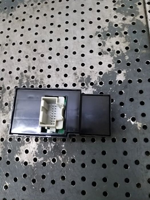 Bloc lumini reglaj oglinzi chevrolet captiva c100 c140