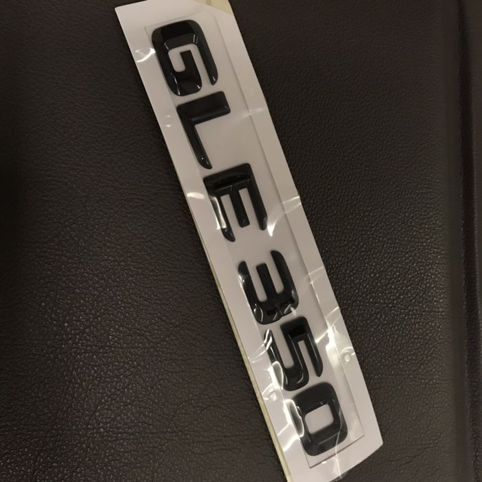 Emblema Mercedes Negru