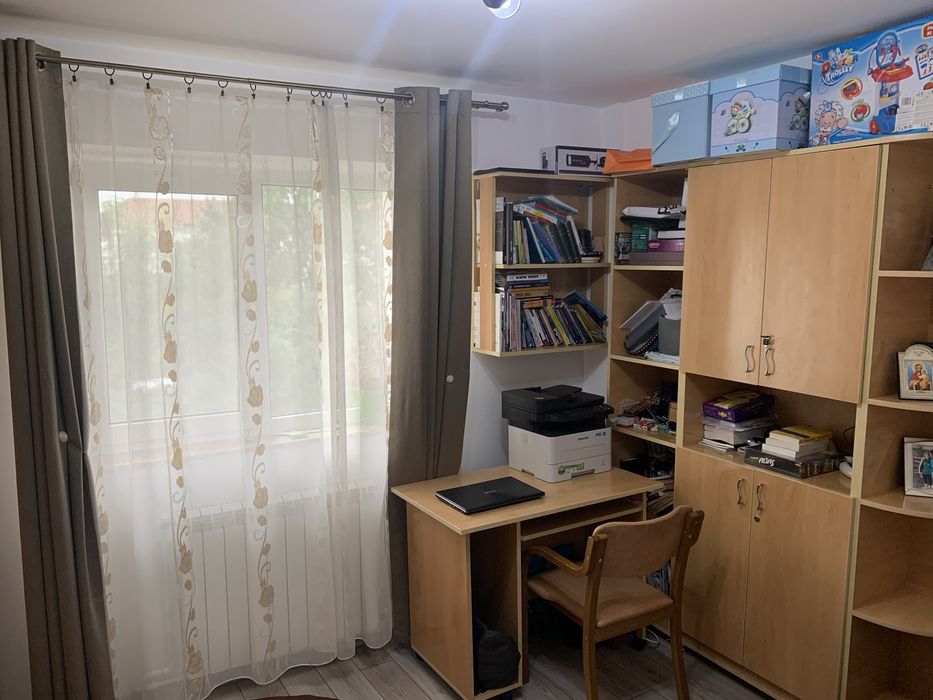 chirie 3 cam stejari