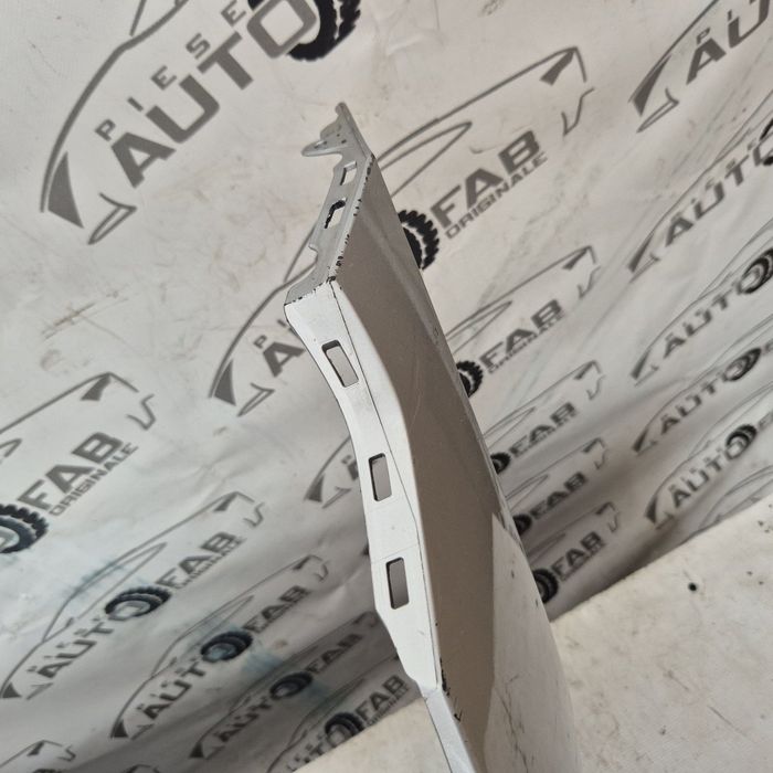 Bara fata Volkswagen Golf 8 an 2019-2020-2021-2022-2023