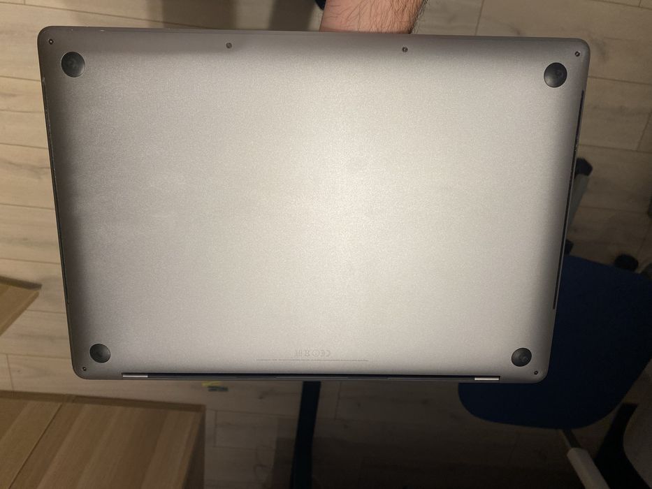 MacBook Pro 15-inch 2017 i7, 2.9Ghz, 16GB RAM, 512 SSD, Space Gray