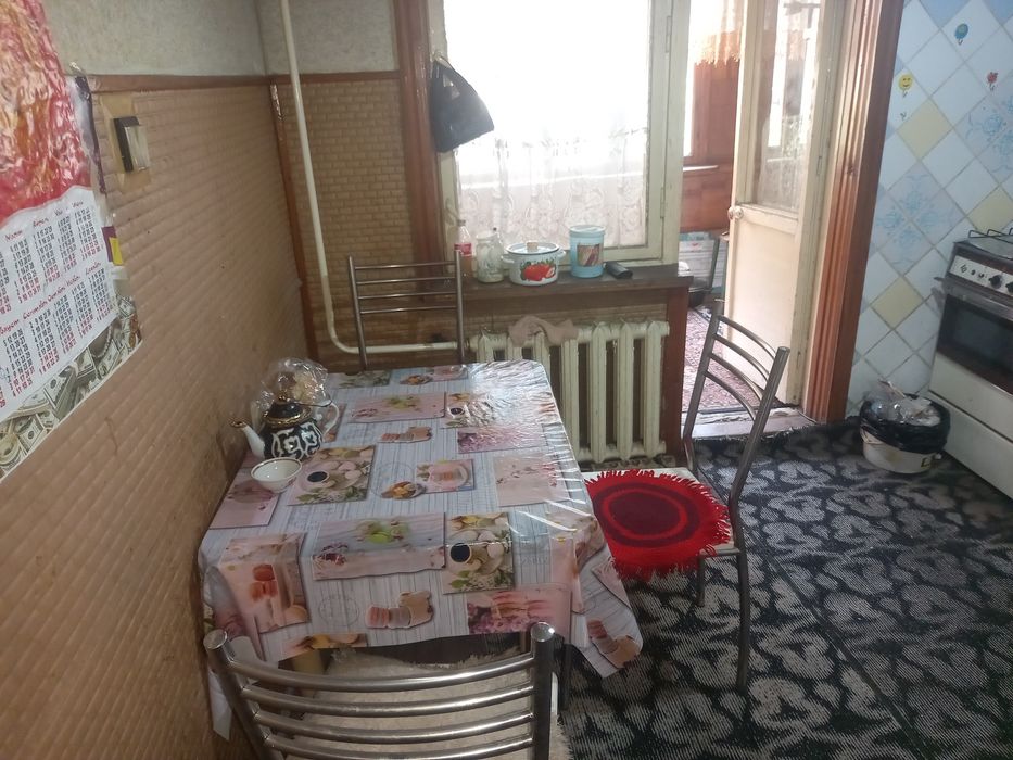 Квартира аренда шерикликка. Ишлайдиган йигит ва кизларни куямиз. Метро