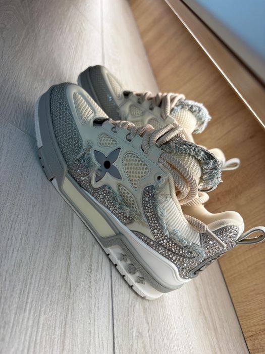 Louis vuitton skate swarovski