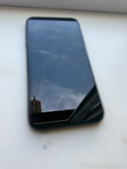 Продам iPhone 11