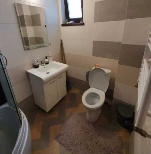 Дава се под наем Едностаен апартамент в Пловдив, Коматево - 45 кв.м за 153 € - Снимка #2