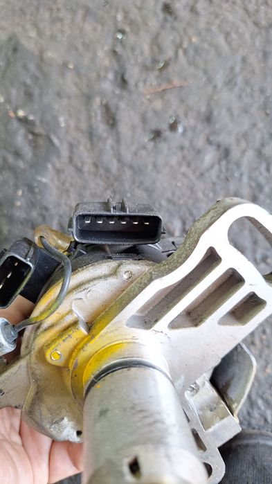 Трамблёр Мазда Кронос S1-S3