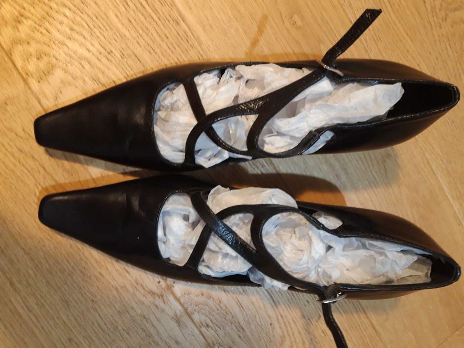 Pantofi negri din piele 36/37