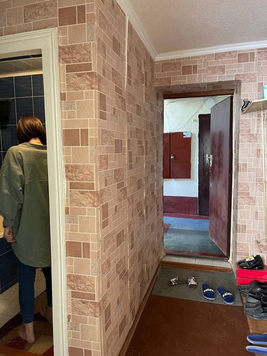 1 хонали сотилади Кора Камыш 2/4 Тансикбой бозор каршиси