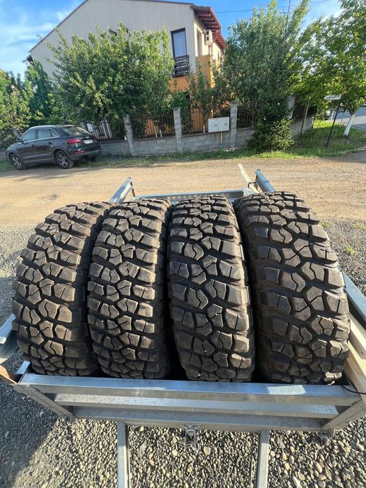 Set anvelope Jeep Wrangler 2022 BFGoodrich KM2 255/75R17 (5 buc, DOT 2021)