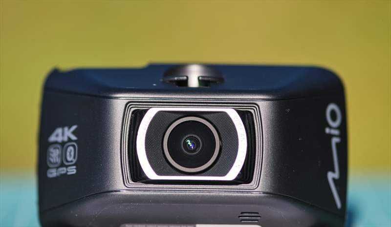 Camera video auto Mio MiVue 886, 4K Ultra HD, Wi-Fi 5, Night Vision