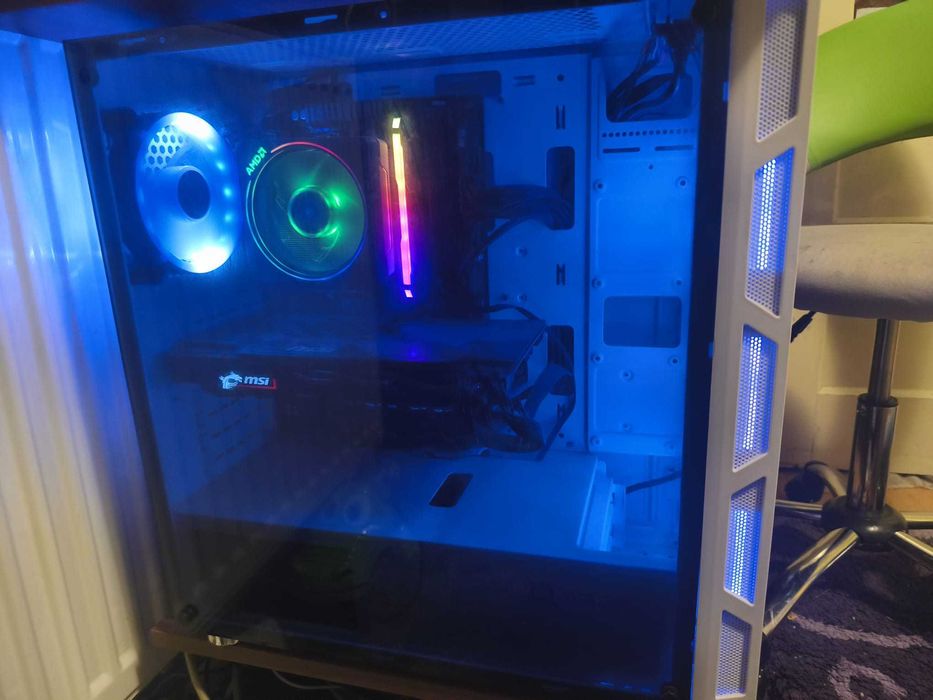 PC Gaming  AMD Ryzen 7 3800X