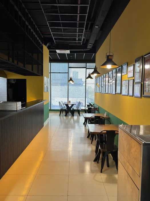 Сдаётся помещение под кафе/фастфуд/кофейню — Ташкент Сити