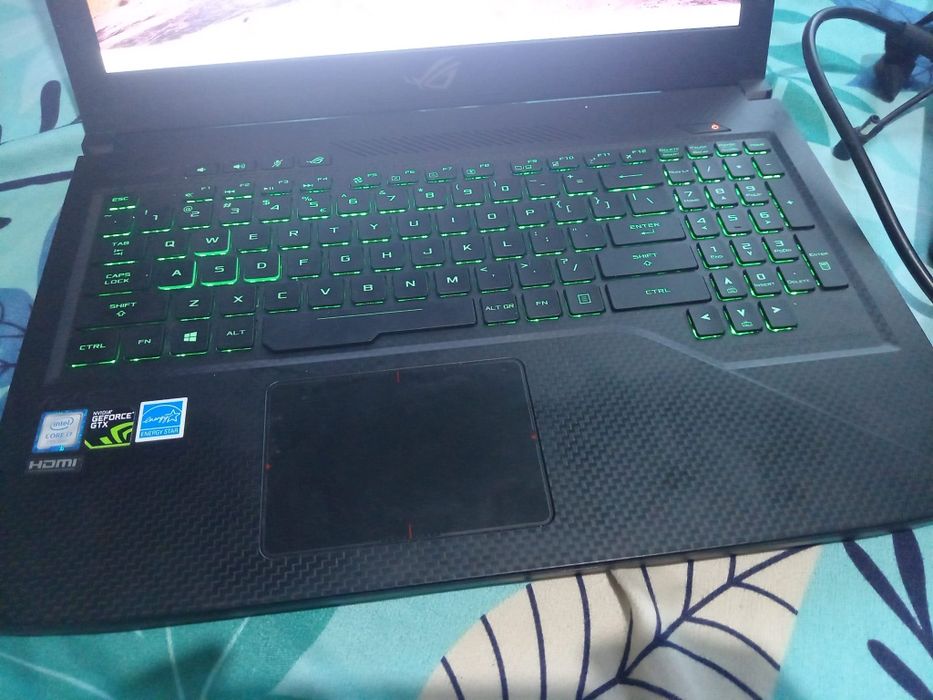 Laptop gaming asus