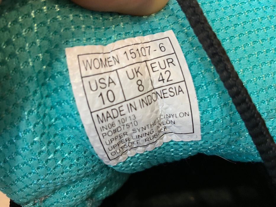 Saucony-оригинални маратонки 42 номер