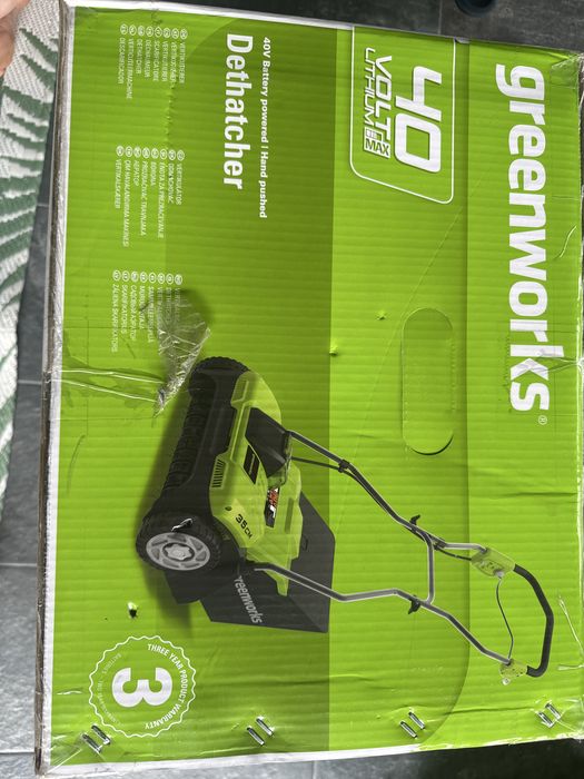 Scarificator greenworks 40 V, 35 cm , fara baterie inclusa