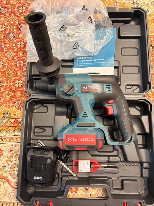 Продам новый перфоратор