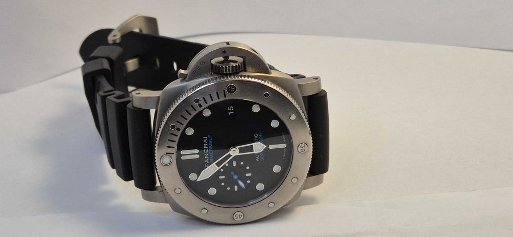 Panerai Luminor Submersible