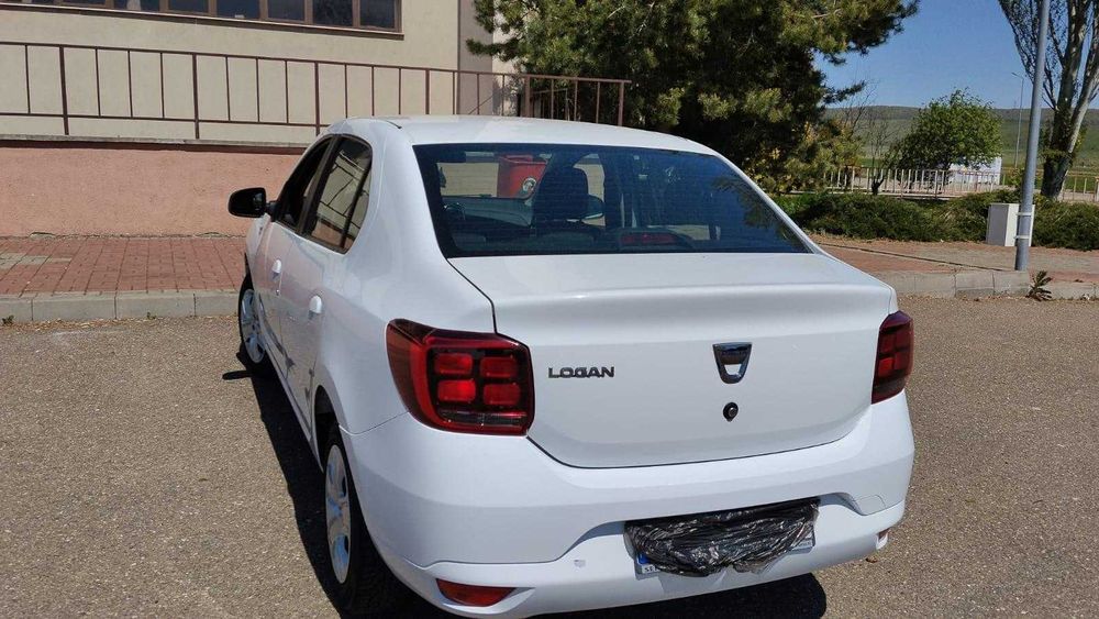 DACIA Logan Laureate E6  71 000 km reali - stare excelenta