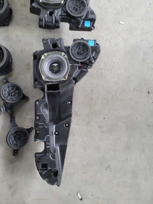 Boxa difuzor Bose Audi Q7 4M fata stanga dreapta 4M0035298 4M0035297