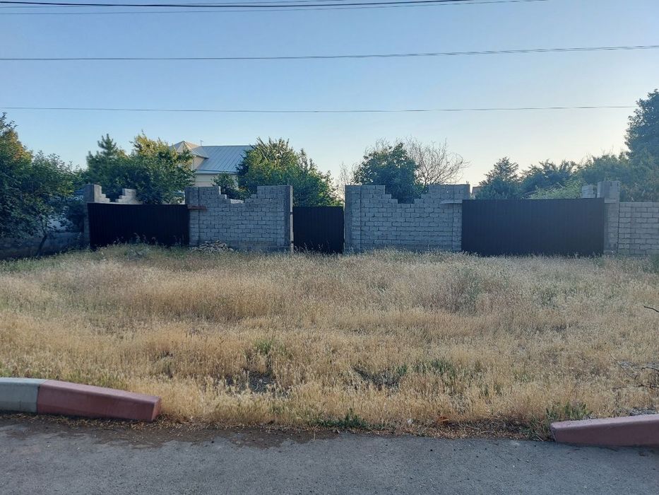 Продается участок 8  соток