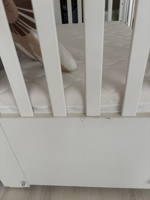 Бебешка кошара с матрак и 2 протектора 120/60