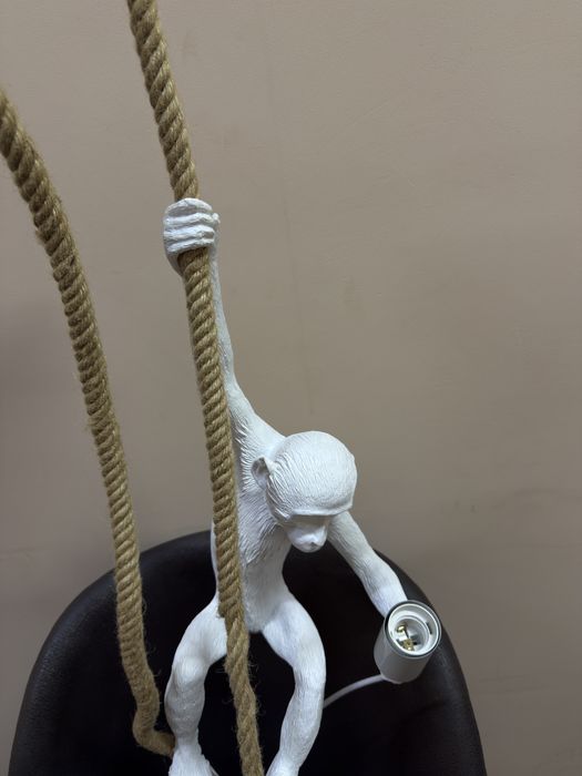 продам люстры обезьянки