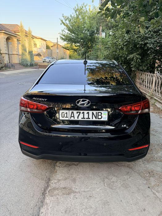 Hyundai Accent 1.6 full комплектиция