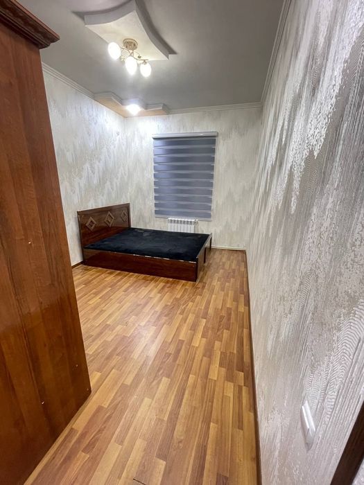 5-мкр.да жойлашган 2 хонали квартира ижарага берилади