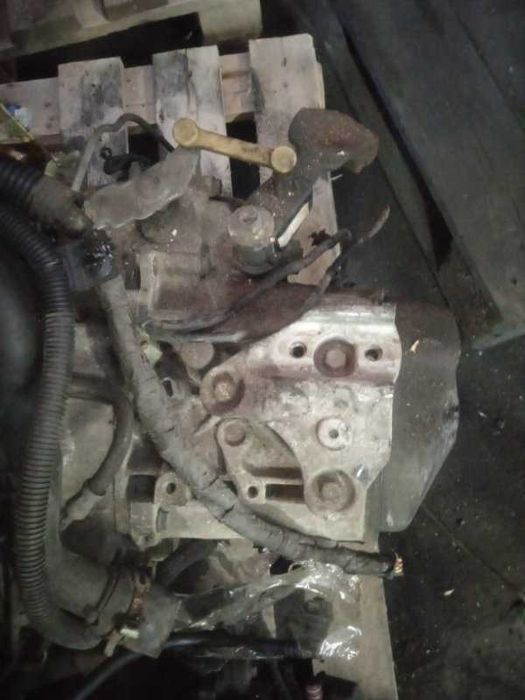МКПП Peugeot 207 1.4L KFU 2007