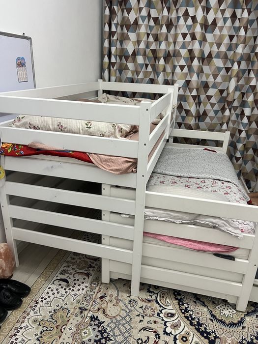 Детская кровать 2 в 1
