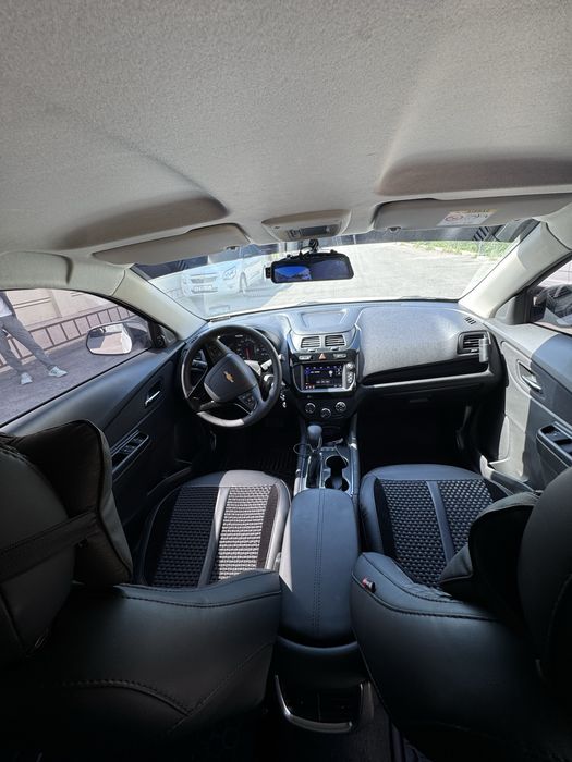 Chevrolet Cobalt 2026 — 6