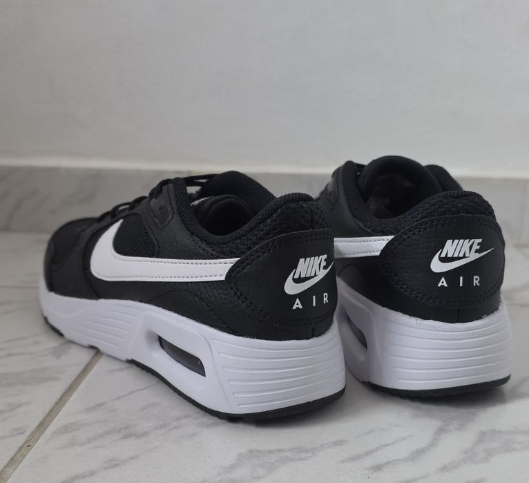 Дамски маратонки Nike Air Max SC