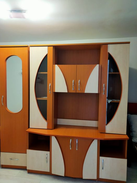 Biblioteca - mobila camera
